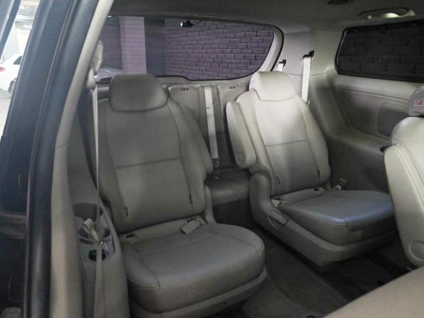 Kia Carnival III с пробегом 2020 года, цена 2 700 000 рублей, 186964 км, минивэн, Автокод Объявления