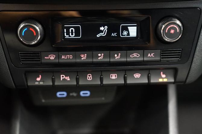 Volkswagen Polo VI с пробегом 2020 года, цена 1 595 000 рублей, 72102 км, лифтбек, Автокод Объявления