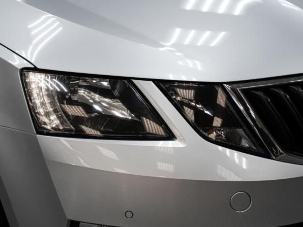 Skoda Octavia III (A7) Рестайлинг с пробегом 2019 года, цена 1 929 000 рублей, 88442 км, лифтбек, Автокод Объявления