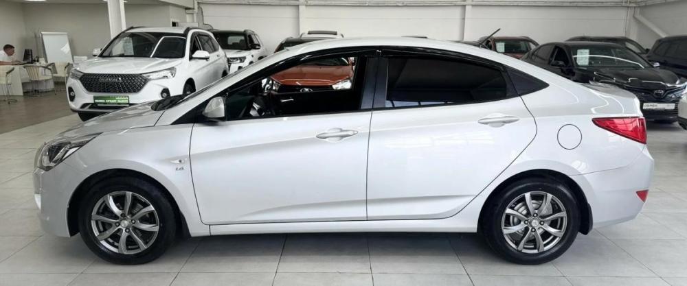 Hyundai Solaris I Рестайлинг Шахты  - изображение 5