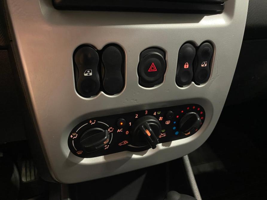 Renault Logan I Рестайлинг Челябинск  - изображение 11
