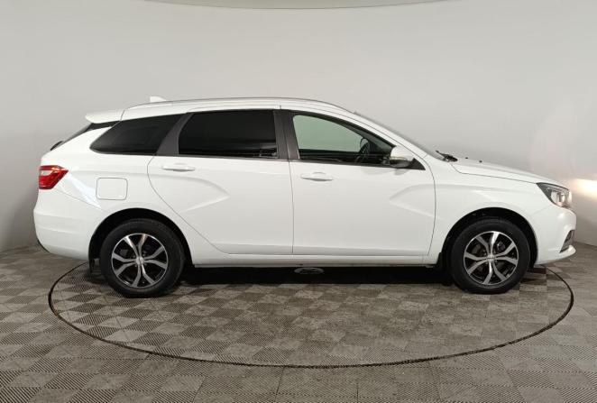 Lada (ВАЗ) Vesta I с пробегом 2018 года, цена 980 000 рублей, 112200 км, универсал, Автокод Объявления