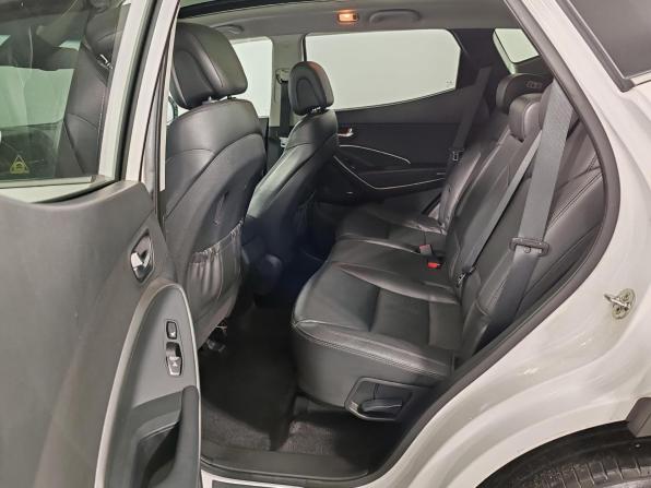 Hyundai Santa Fe III Рестайлинг с пробегом 2018 года, цена 2 569 000 рублей, 120211 км, внедорожник, Автокод Объявления