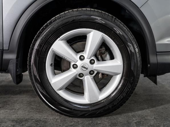 Nissan Qashqai II с пробегом 2018 года, цена 1 780 000 рублей, 132839 км, внедорожник, Автокод Объявления