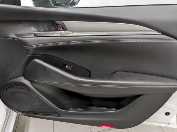 Mazda 6 III (GJ) Рестайлинг 2 с пробегом 2019 года, цена 2 190 000 рублей, 122403 км, седан, Автокод Объявления