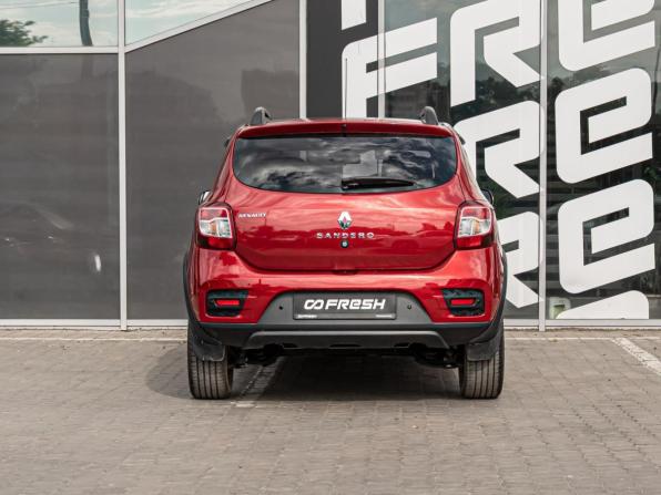 Renault Sandero II Рестайлинг с пробегом 2018 года, цена 1 329 000 рублей, 54846 км, хэтчбек, Автокод Объявления