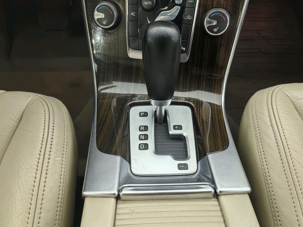 Volvo S60 II с пробегом 2011 года, цена 780 000 рублей, 355768 км, седан, Автокод Объявления