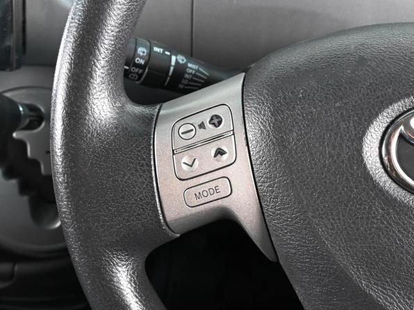 Toyota Sienta I Рестайлинг 2 с пробегом 2012 года, цена 949 000 рублей, 120249 км, компактвэн, Автокод Объявления