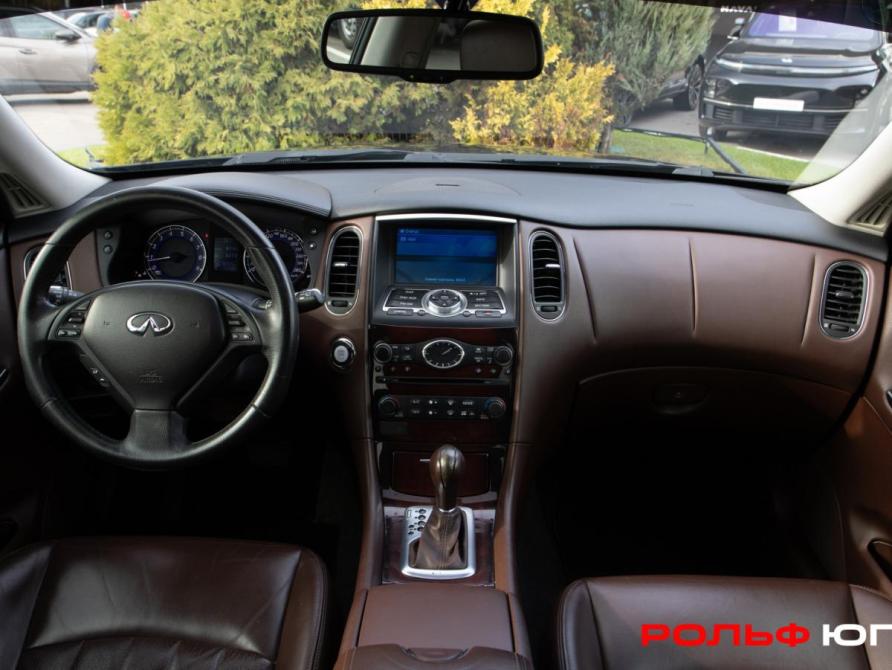 Infiniti QX50 I Москва  - изображение 11