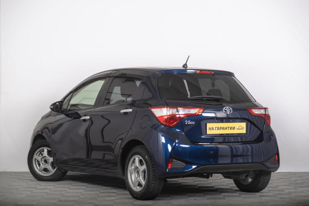 Toyota Vitz III (XP130) Рестайлинг 2 Томск  - изображение 6