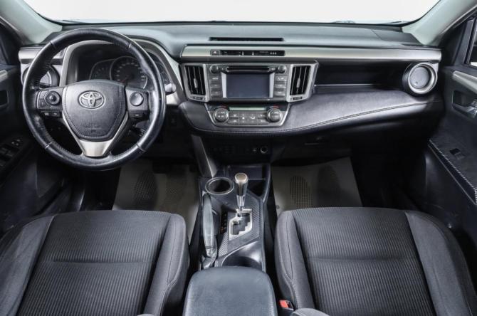Toyota RAV4 IV (XA40) с пробегом 2012 года, цена 2 049 000 рублей, 163100 км, внедорожник, Автокод Объявления
