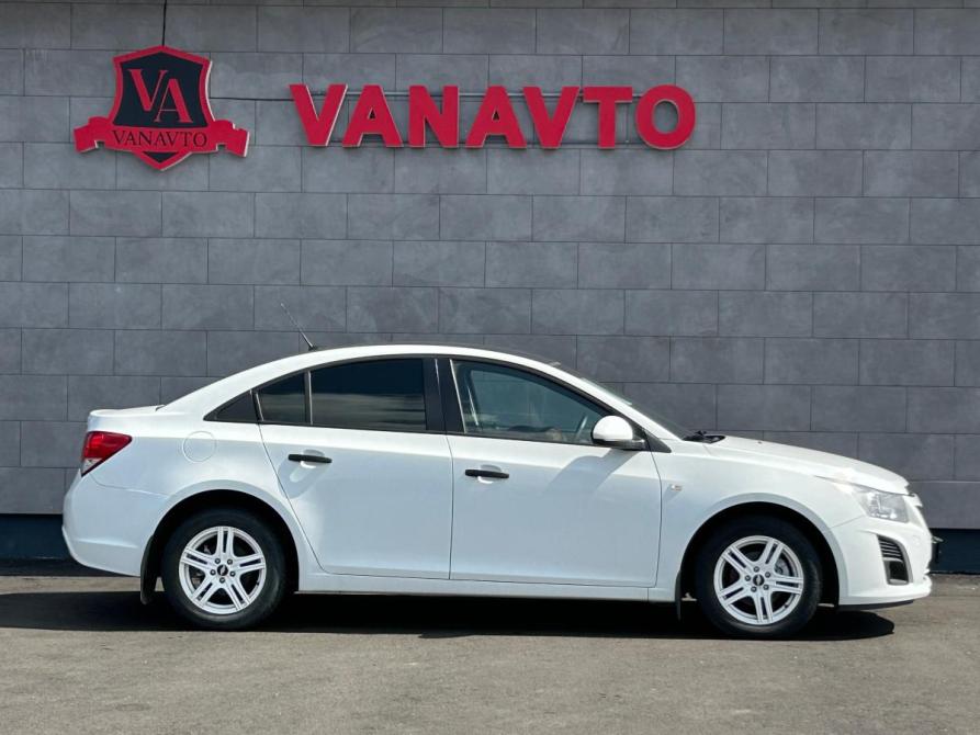 Chevrolet Cruze I Рестайлинг Альметьевск  - изображение 4