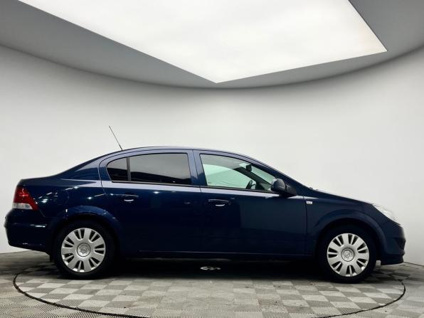 Opel Astra H Рестайлинг с пробегом 2011 года, цена 499 000 рублей, 244325 км, седан, Автокод Объявления