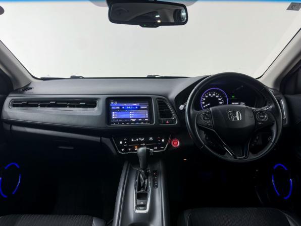 Honda Vezel I Рестайлинг с пробегом 2020 года, цена 2 400 000 рублей, 82427 км, внедорожник, Автокод Объявления