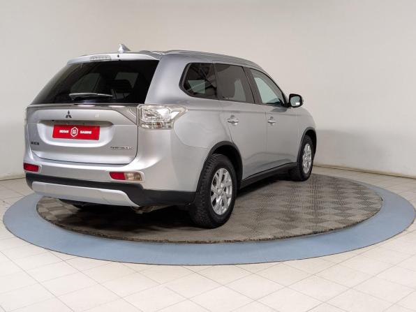 Mitsubishi Outlander III Рестайлинг с пробегом 2014 года, цена 1 599 500 рублей, 178000 км, внедорожник, Автокод Объявления