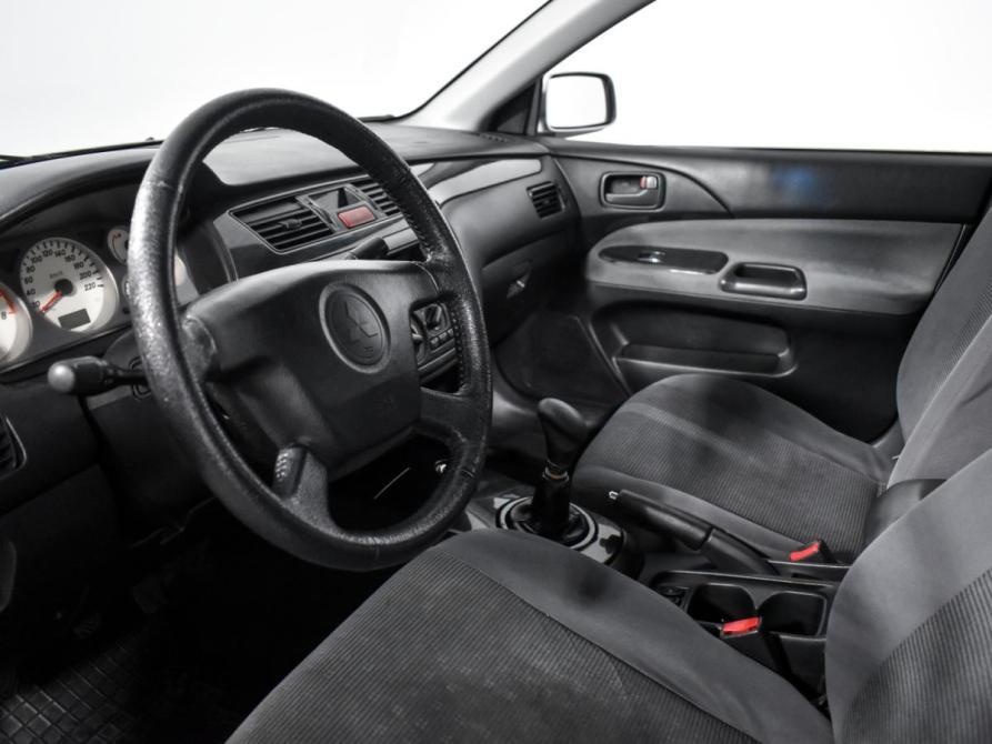 Mitsubishi Lancer IX Рестайлинг Санкт-Петербург  - изображение 10