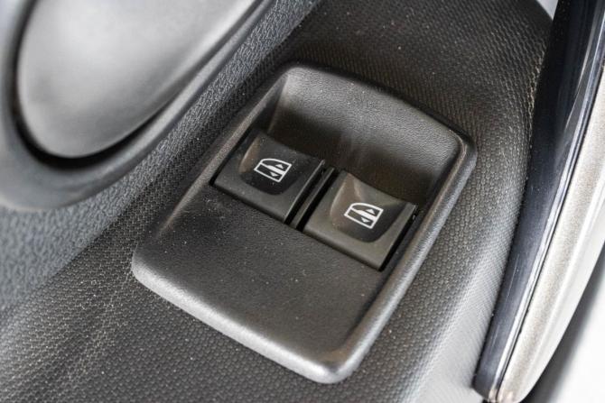 Renault Logan II Рестайлинг с пробегом 2022 года, цена 1 089 000 рублей, 135098 км, седан, Автокод Объявления