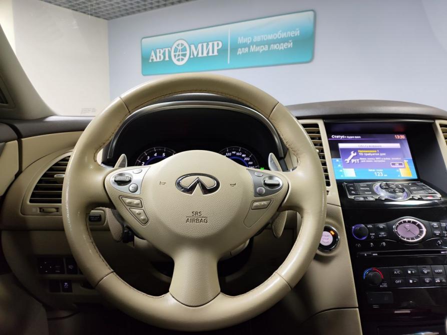 Infiniti QX70 Москва  - изображение 15