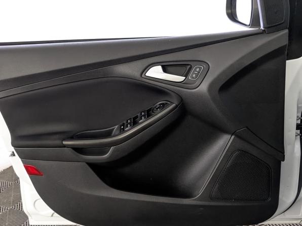 Ford Focus III Рестайлинг с пробегом 2019 года, цена 1 360 000 рублей, 81903 км, универсал, Автокод Объявления