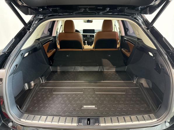 Lexus RX IV Рестайлинг с пробегом 2020 года, цена 6 760 000 рублей, 11237 км, внедорожник, Автокод Объявления