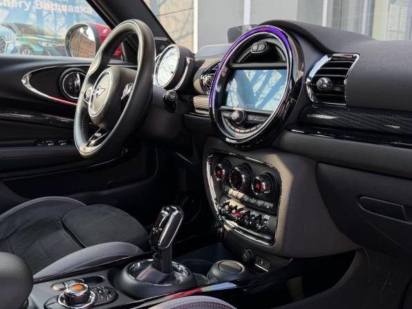 Mini Clubman II Рестайлинг с пробегом 2020 года, цена 3 399 900 рублей, 119768 км, универсал, Автокод Объявления