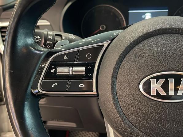 Kia Optima IV Рестайлинг с пробегом 2019 года, цена 1 810 000 рублей, 123000 км, седан, Автокод Объявления