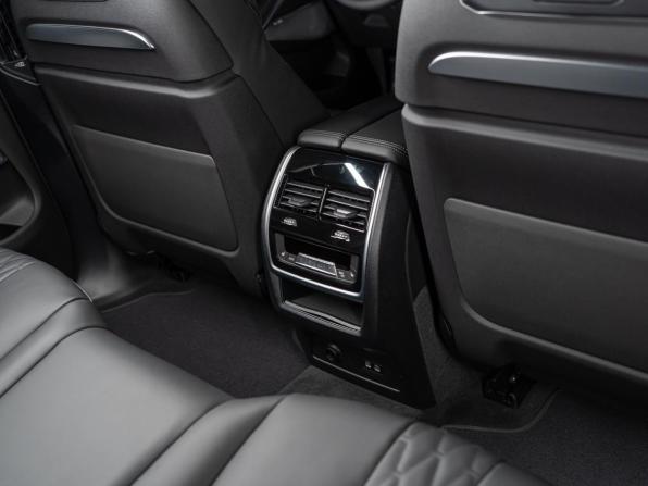 Новый BMW X7 I (G07) Рестайлинг 2026 года, цена 17 990 000 рублей, внедорожник, Автокод Объявления