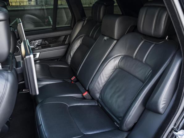 Land Rover Range Rover IV Рестайлинг с пробегом 2018 года, цена 6 849 000 рублей, 116500 км, внедорожник, Автокод Объявления