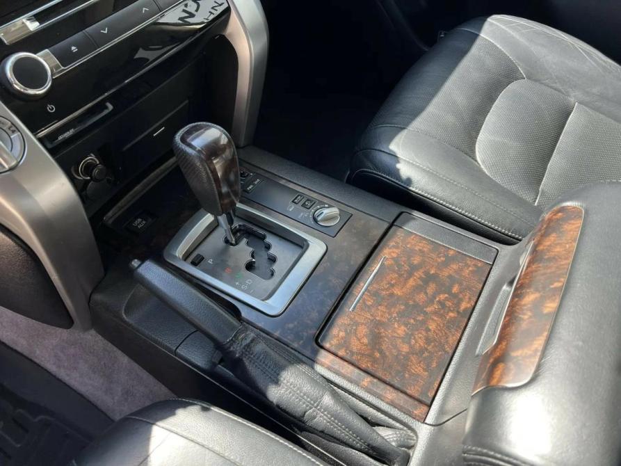 Toyota Land Cruiser 200 Series Рестайлинг 1 Санкт-Петербург  - изображение 18