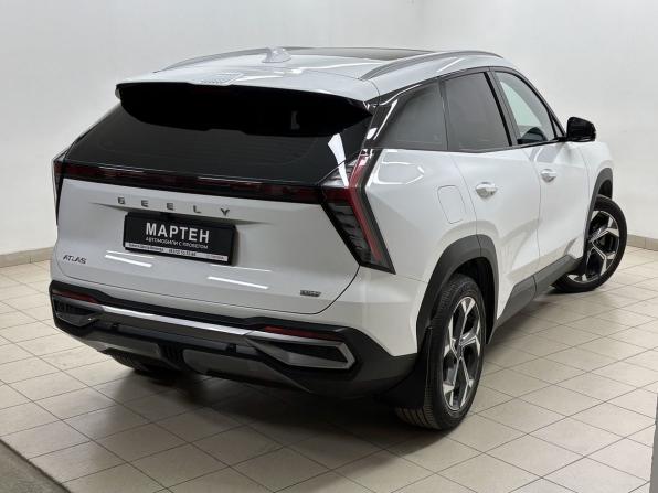 Geely Atlas II с пробегом 2024 года, цена 3 159 000 рублей, 18305 км, внедорожник, Автокод Объявления
