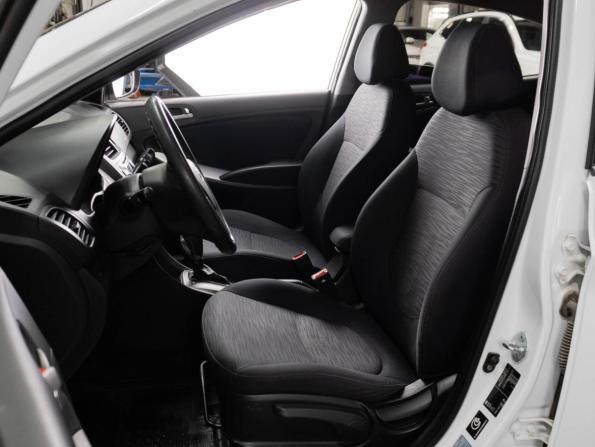 Hyundai Solaris I Рестайлинг с пробегом 2014 года, цена 1 099 000 рублей, 141285 км, седан, Автокод Объявления