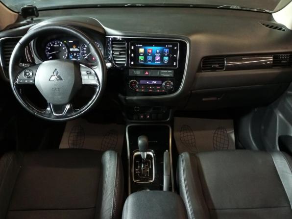 Mitsubishi Outlander III Рестайлинг 2 с пробегом 2018 года, цена 2 050 000 рублей, 119166 км, внедорожник, Автокод Объявления