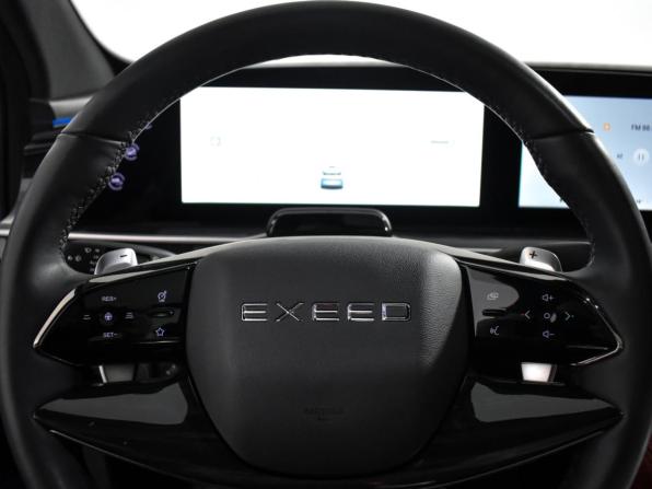 Exeed RX с пробегом 2023 года, цена 2 798 900 рублей, 33189 км, внедорожник, Автокод Объявления