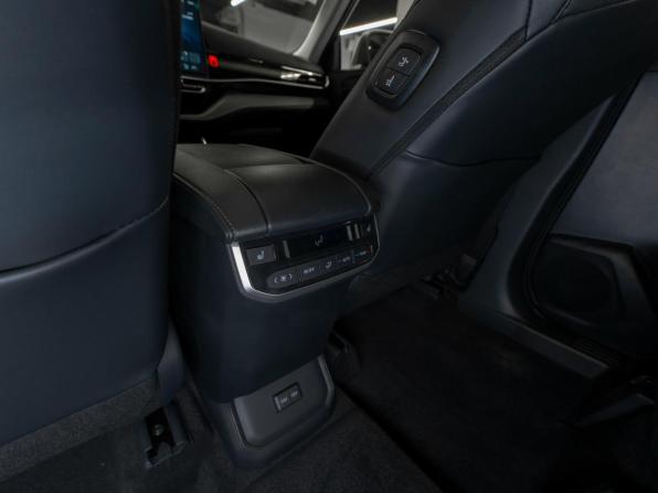 Toyota Highlander IV (XU70) с пробегом 2026 года, цена 5 380 000 рублей, 50 км, внедорожник, Автокод Объявления