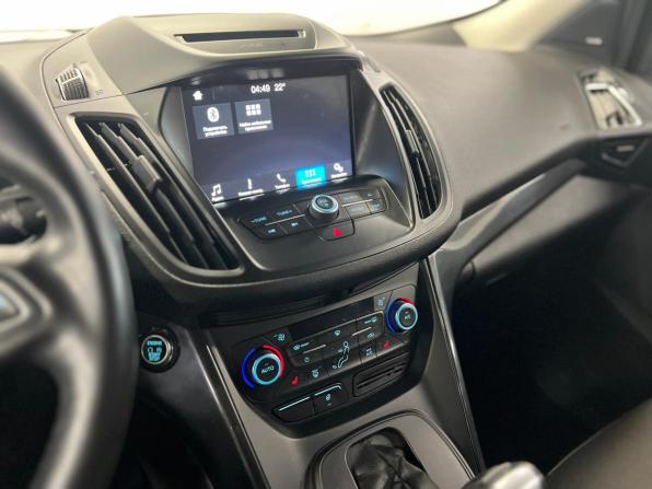 Ford Kuga II Рестайлинг с пробегом 2019 года, цена 1 100 000 рублей, 253000 км, внедорожник, Автокод Объявления