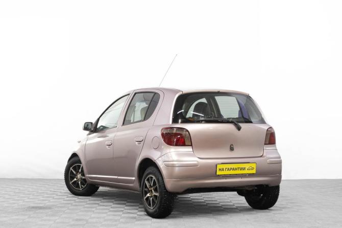 Toyota Vitz I (P10) с пробегом 2000 года, цена 399 000 рублей, 300000 км, хэтчбек, Автокод Объявления