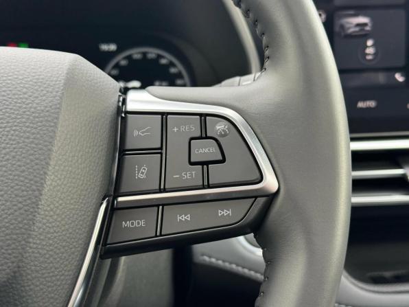 Toyota Highlander IV (XU70) с пробегом 2026 года, цена 5 349 000 рублей, 10 км, внедорожник, Автокод Объявления