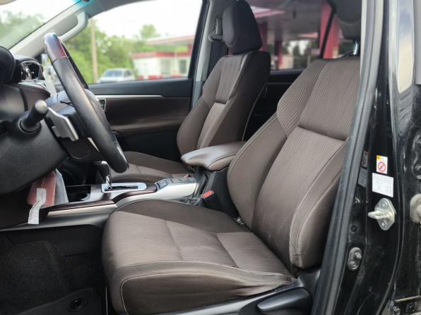 Toyota Fortuner II с пробегом 2019 года, цена 3 333 000 рублей, 212355 км, внедорожник, Автокод Объявления