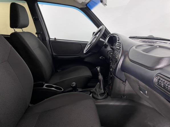 Chevrolet Niva I Рестайлинг с пробегом 2018 года, цена 788 000 рублей, 117790 км, внедорожник, Автокод Объявления