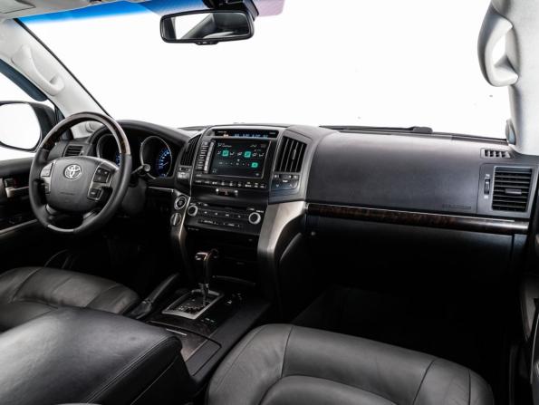 Toyota Land Cruiser 200 Series с пробегом 2008 года, цена 2 499 000 рублей, 255309 км, внедорожник, Автокод Объявления