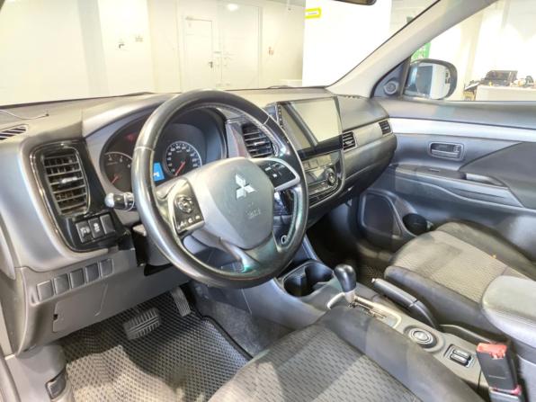 Mitsubishi Outlander III с пробегом 2012 года, цена 1 140 000 рублей, 261844 км, внедорожник, Автокод Объявления