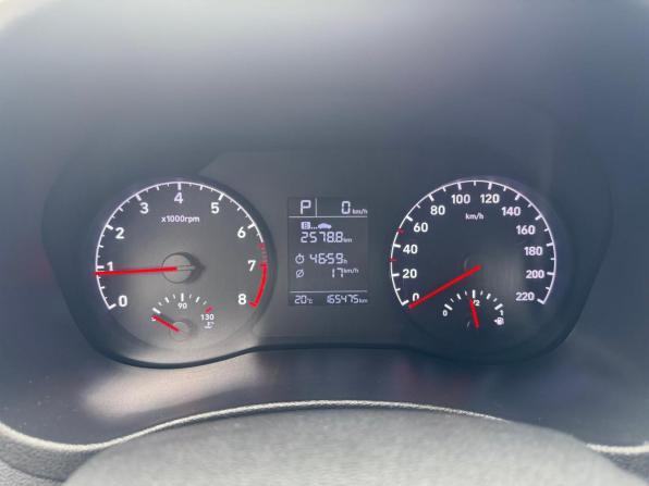Hyundai Solaris II с пробегом 2019 года, цена 1 099 000 рублей, 163090 км, седан, Автокод Объявления