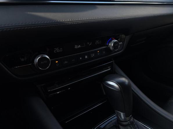 Mazda 6 III (GJ) Рестайлинг 2 с пробегом 2019 года, цена 1 890 000 рублей, 102488 км, седан, Автокод Объявления