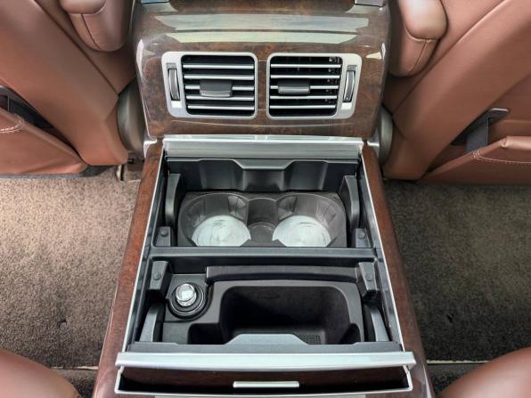 Land Rover Range Rover IV с пробегом 2017 года, цена 3 655 000 рублей, 241410 км, внедорожник, Автокод Объявления