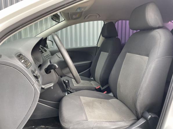Volkswagen Polo V с пробегом 2012 года, цена 400 000 рублей, 157000 км, седан, Автокод Объявления