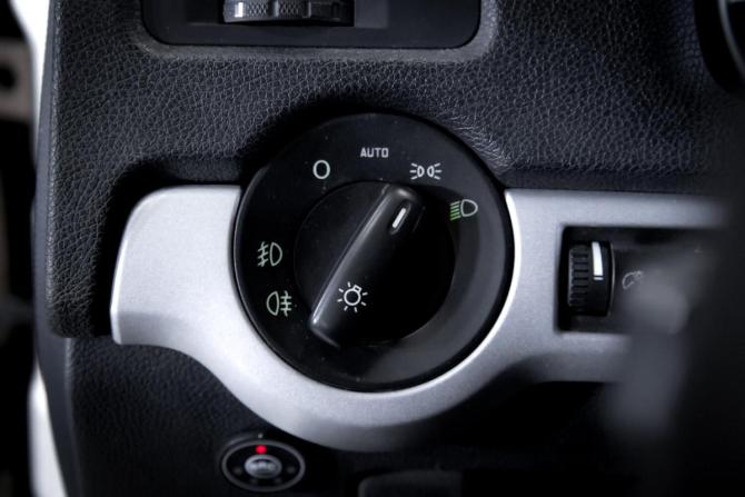 Skoda Octavia II (A5) Рестайлинг с пробегом 2013 года, цена 749 000 рублей, 273000 км, лифтбек, Автокод Объявления