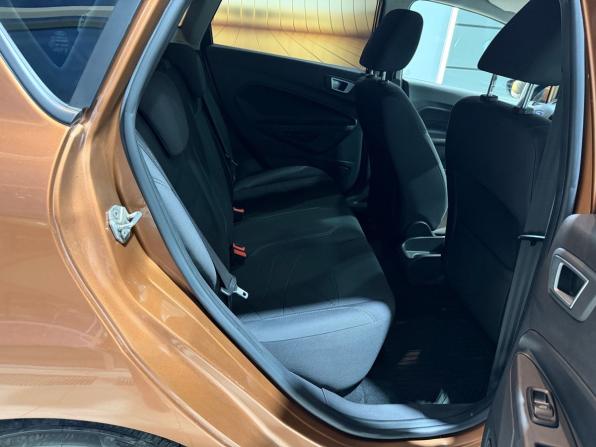 Ford Fiesta Mk6 Рестайлинг с пробегом 2013 года, цена 715 000 рублей, 80023 км, хэтчбек, Автокод Объявления
