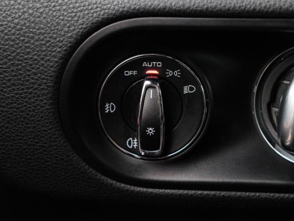 Porsche Macan I с пробегом 2017 года, цена 3 450 000 рублей, 124920 км, внедорожник, Автокод Объявления