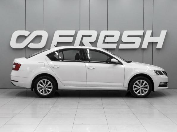 Skoda Octavia III (A7) Рестайлинг с пробегом 2019 года, цена 1 730 000 рублей, 148568 км, лифтбек, Автокод Объявления