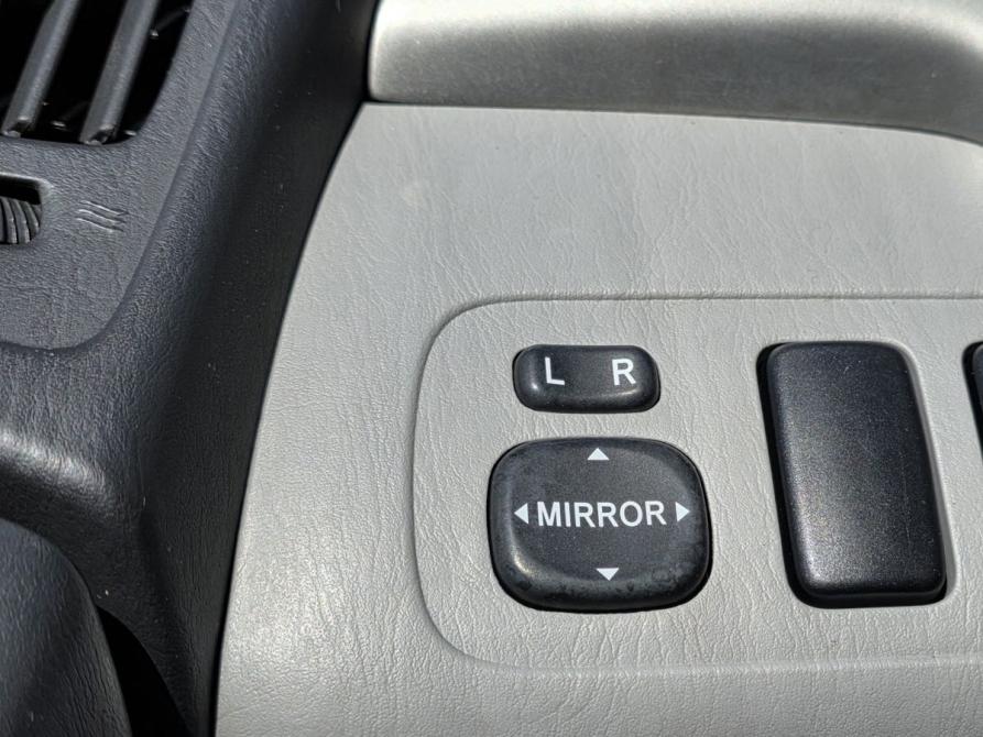 Toyota Highlander I (XU20) Рестайлинг Москва  - изображение 17